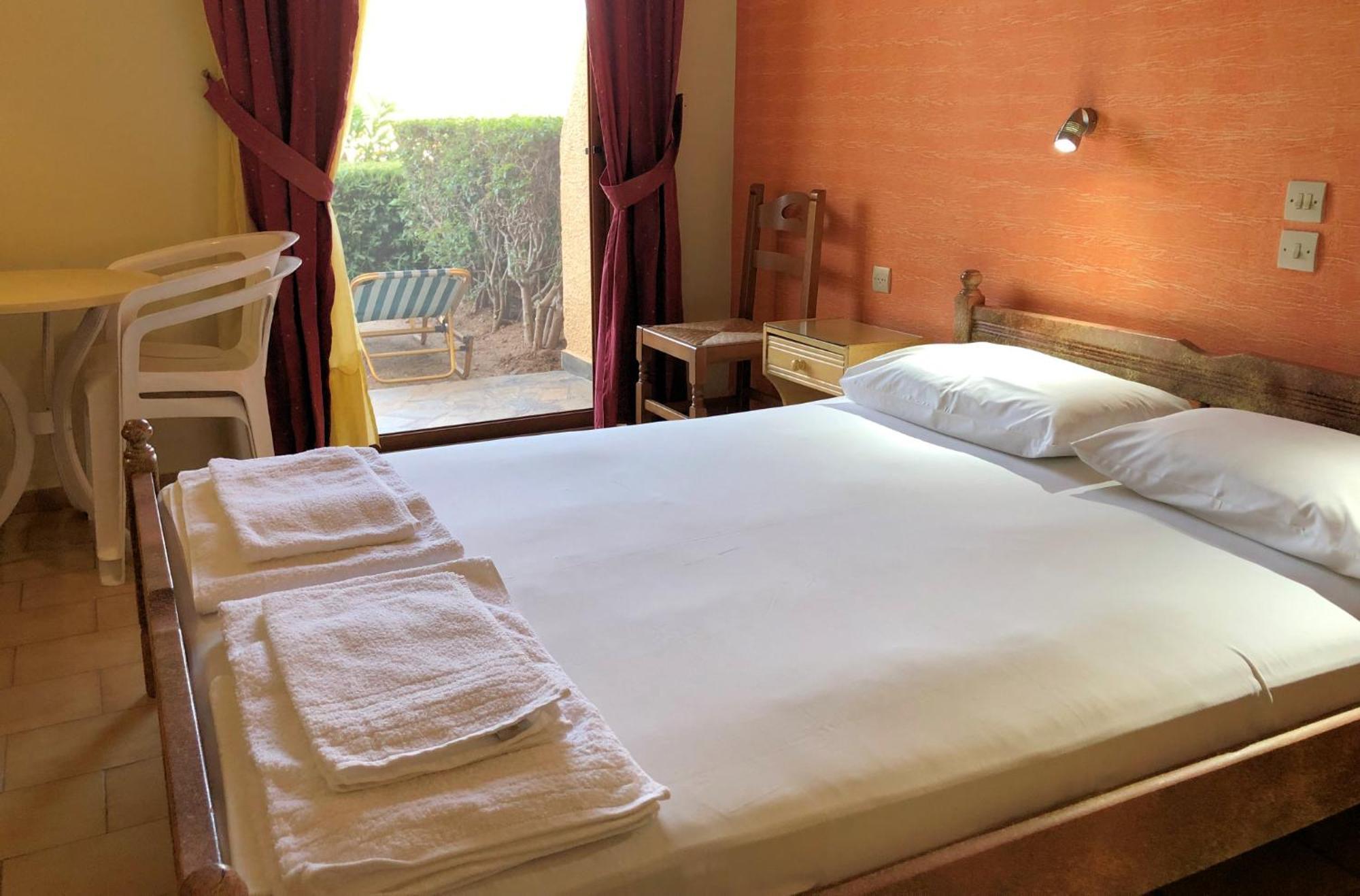 Lappa Hotel Плакиас Экстерьер фото